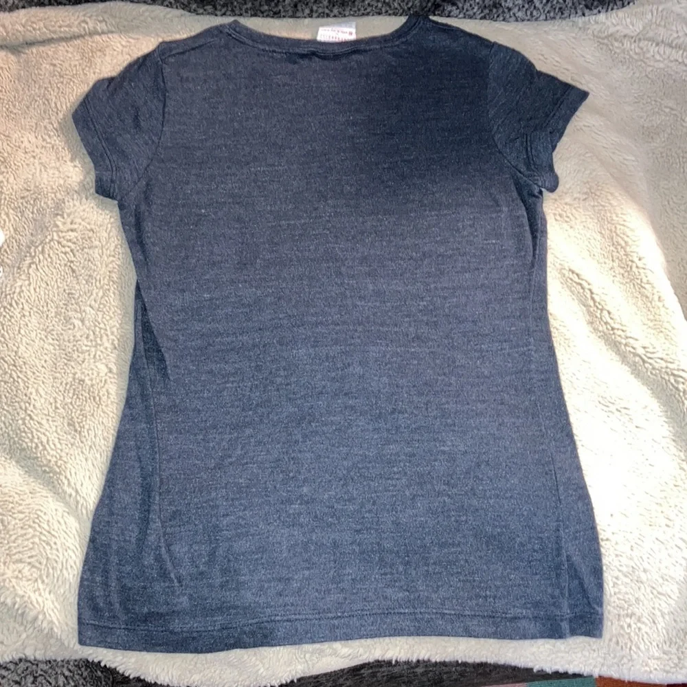 🎉4 for $20 MLB Genuine Merchandise Jeter Tee, Medium - Picture 3 of 5